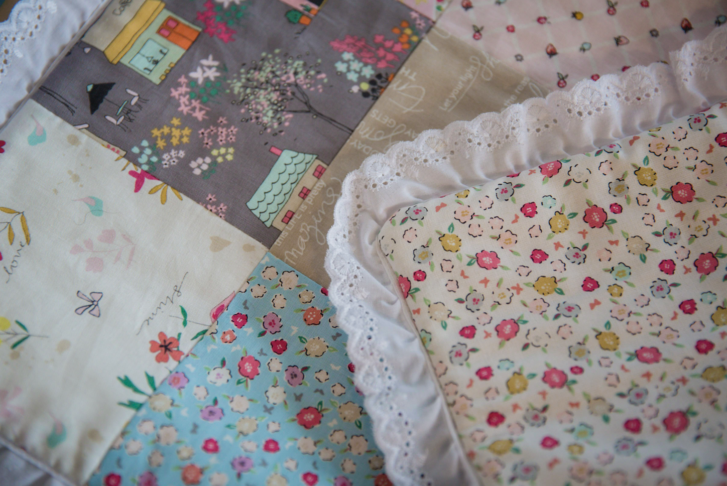 Puppies Patchwork Quilt 1 | Screen_Shot_2021-04-15_at_9.29.41_AM.png
