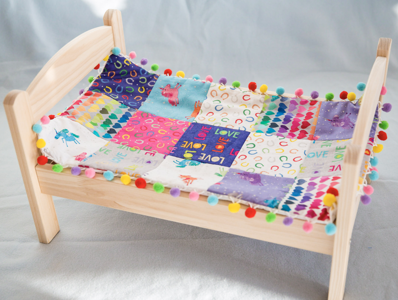 Unicorn Patchwork Quilt 1 | Screen_Shot_2021-04-15_at_6.58.35_AM.png